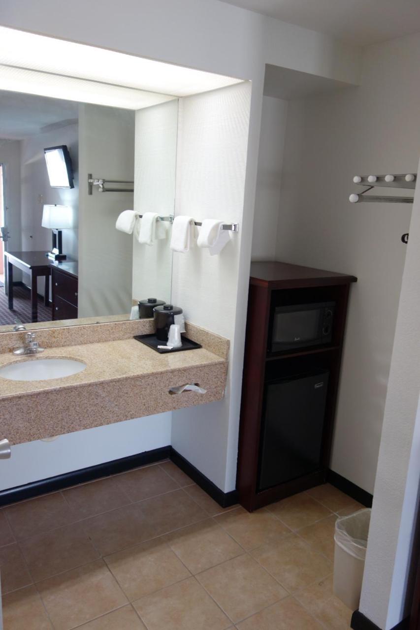 Vip Inn And Suites Huntsville Εξωτερικό φωτογραφία
